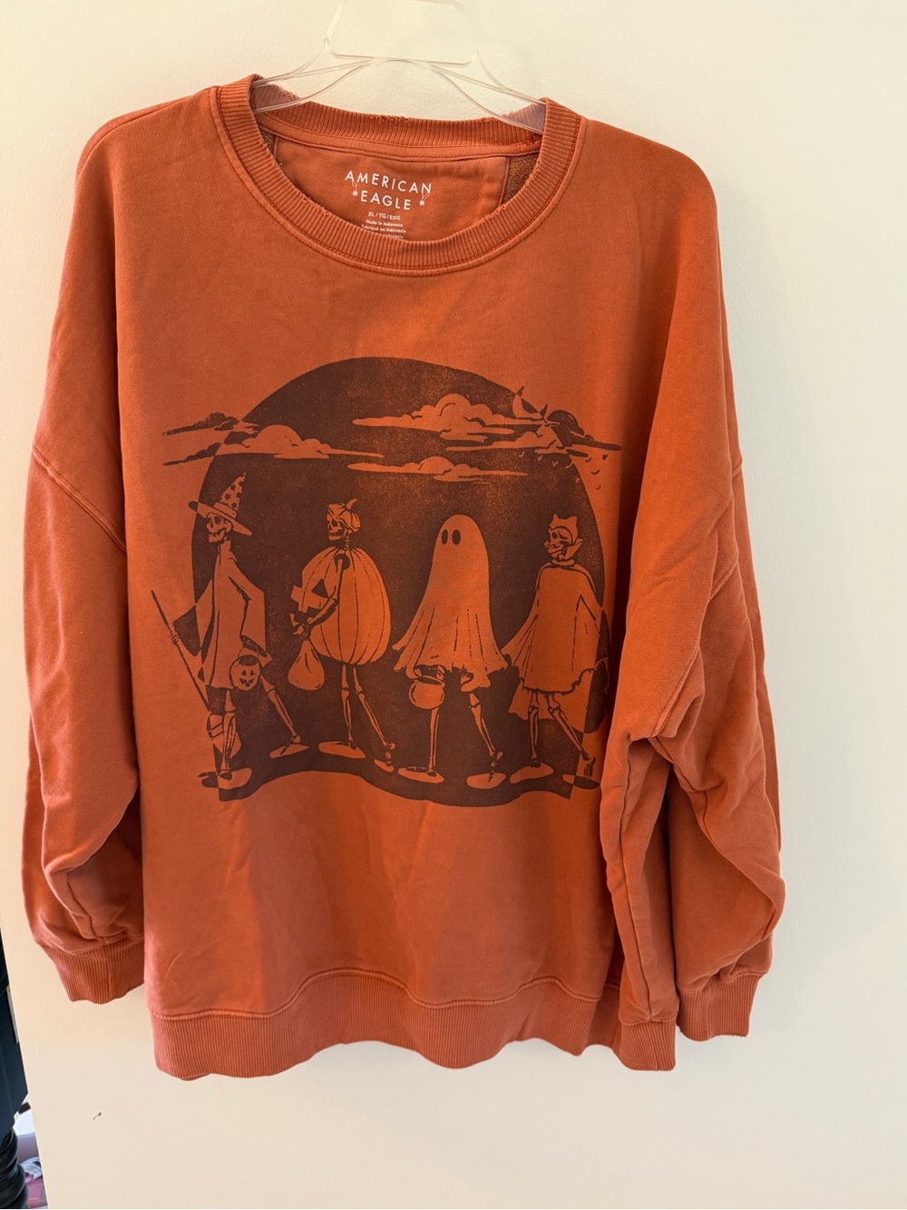 American Eagle Women’s Crewneck Halloween Sweatshirt XL